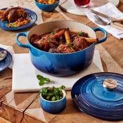 Le Creuset Braad-/Stoofpan Signature Azure - 28 Cm - Rond - 6.7 L -meubels winkel product 1018665