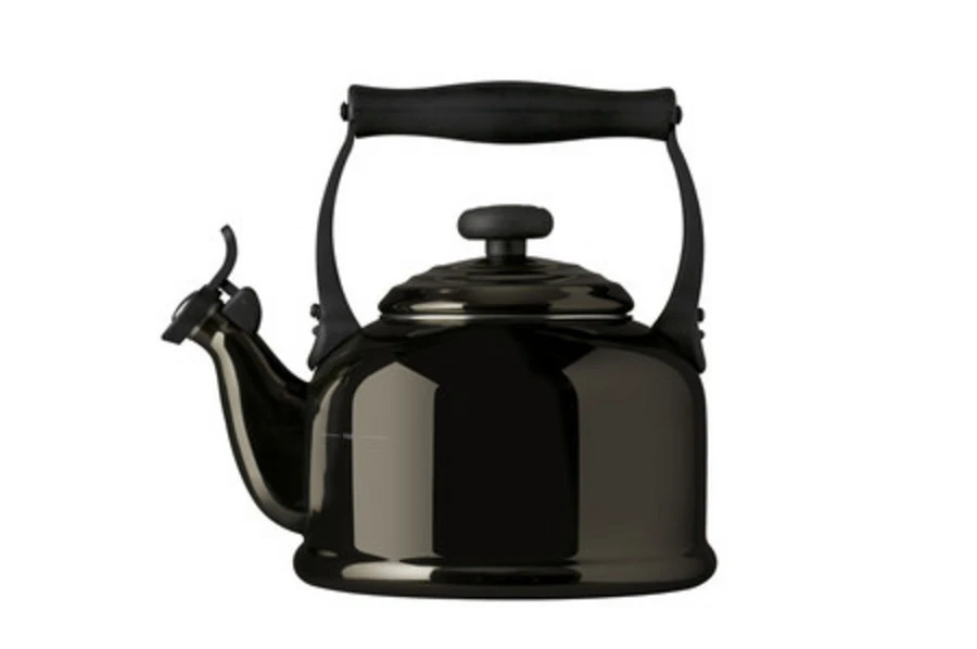 Le Creuset Waterketel Tradition 2.1l Zwart 4 Le Creuset Waterketel Tradition 2.1l Zwart - Afbeelding 2