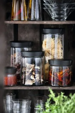 Rosendahl Grand Cru Voorraadpot 1.5l Black - Nylon Deksel -meubels winkel product 680663