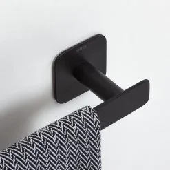 Tiger Colar Handdoekrek 60cm Zwart - Zelfklevend -meubels winkel product 873681