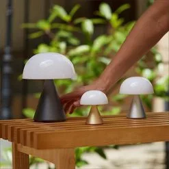 Lexon Mina Tafellamp LED L Alu Poli 14x17 Cm - Met Dimmer 15 Lexon Mina Tafellamp LED L Alu Poli 14x17 Cm - Met Dimmer -meubels winkel product 955059